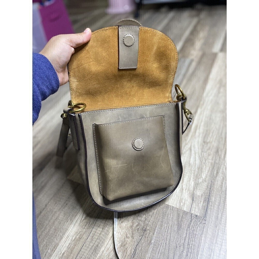 FRYE Ilana Green Gray Taupe Leather Saddle Crossbody Bag  Bohemian Casual Tassel - Picture 9 of 16